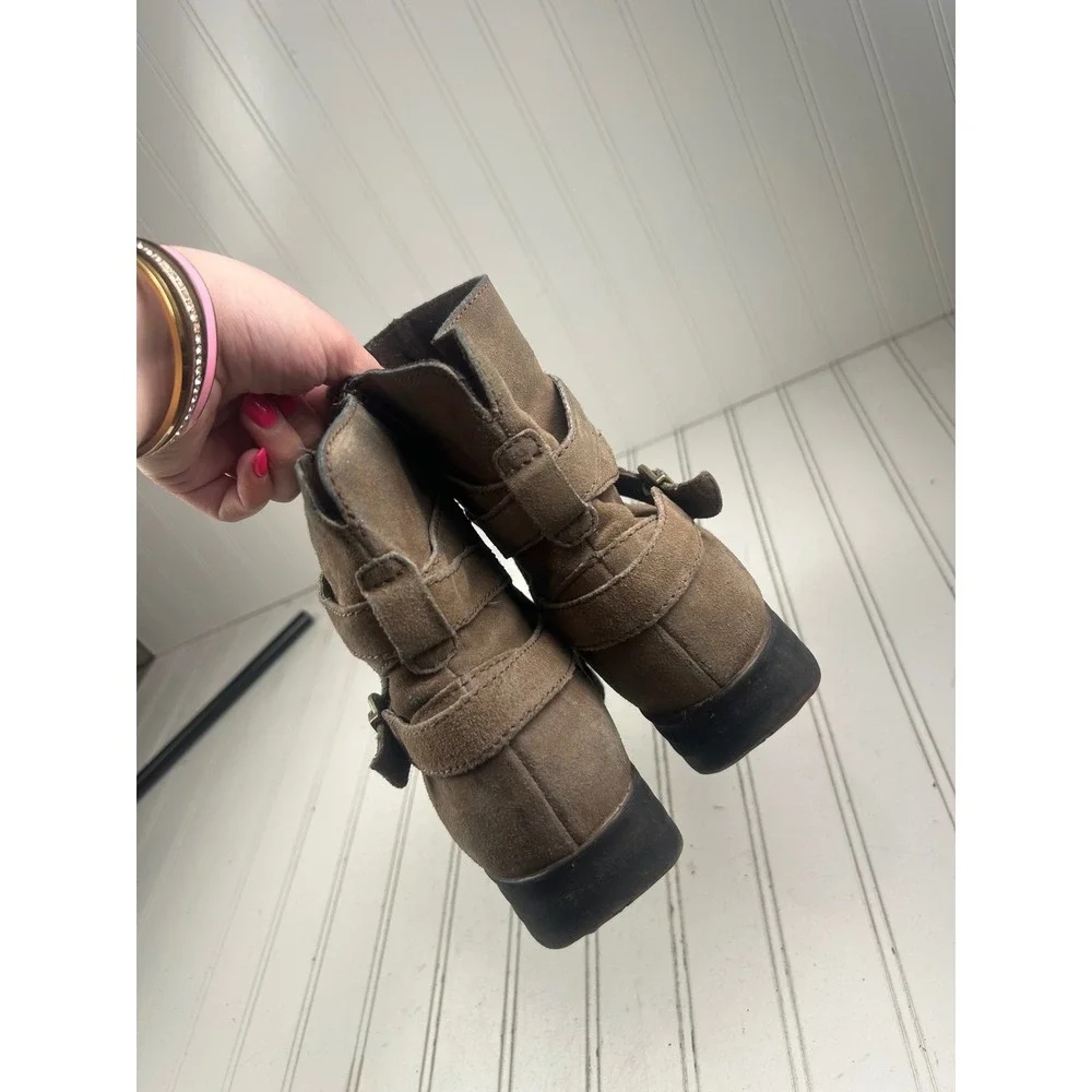 Born Vintage Laila Distressed Taupe Suede Ankle Boots Women's Size 8.5